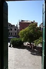 Grifone Apartments 베니스