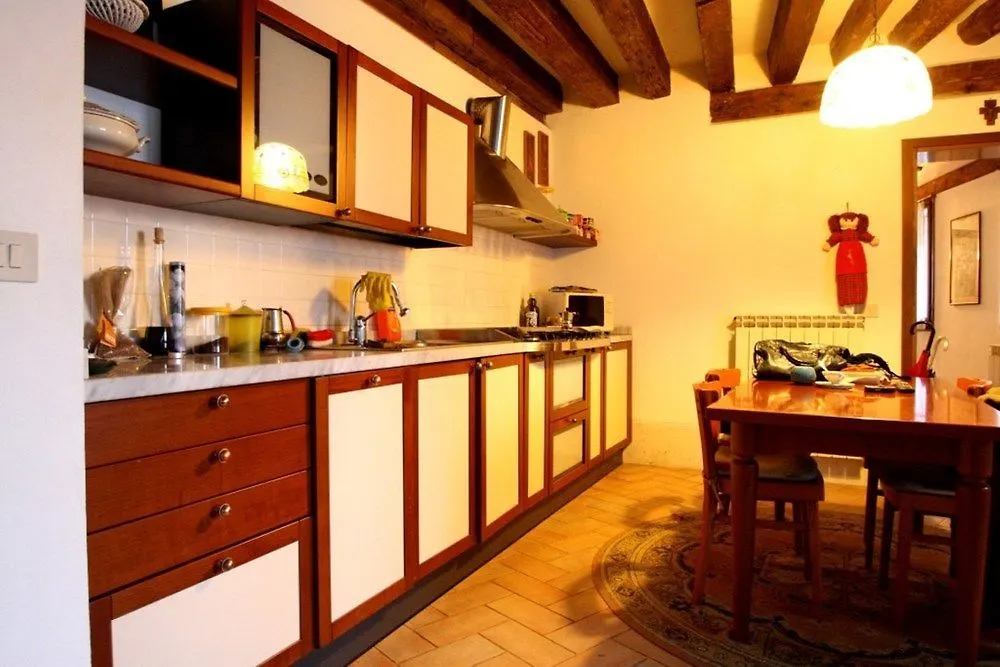 Grifone Apartments Velence
