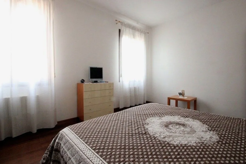 Grifone Apartments Velence